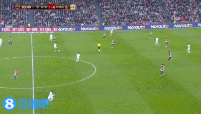 土媒：卢克曼接受加拉塔萨雷900万欧年薪，在等俱乐部谈妥